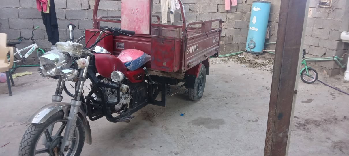 سلام عليكم ستوته صقر البيع موديل 2018 والمكينه 19 رقم هاتف ***********
