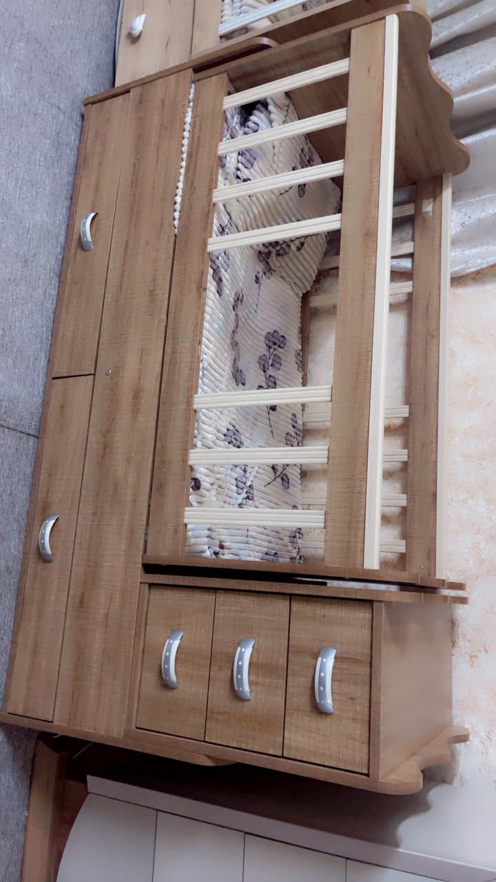 سلام عليكم غراض للبيع مستعجلة ع بيعتهم  كاونتر ٥٠٠  سرير اطفال عدد ٢ مع  هدية كرسي سيارة ودوشك جرباية عدد ٢ سعر ١٥٠ 
تخم ٧ مقاعد ١٥٠
    سرير نفرين سعر ١٥٠


**إذا كنت صاحب هذا الإعلان وتريد حذفه لأي سبب، رجاءا أرسل رسالة إلى الدعم الفني**