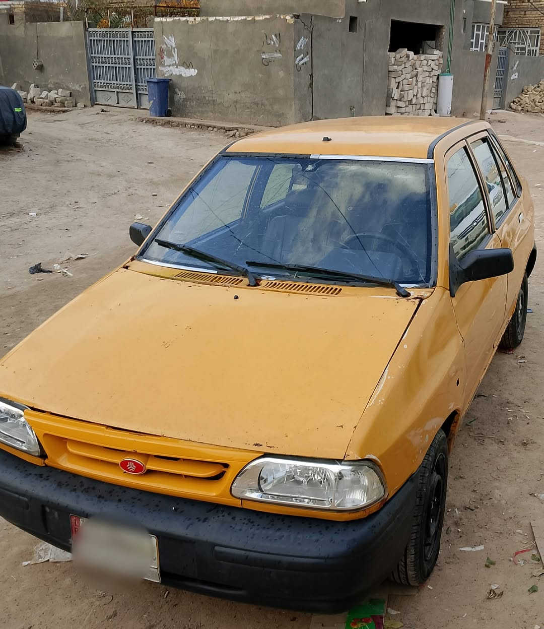 السلام عليكم سايبه للبيع موديل 2011 گير ومكينه كفاله الگشر شوف عينك رقم نجف ألماني المالك موجود سياره جاهزه ونضيفه السعر 14 ورقه وبيها مجال رقم التلفون ***********
