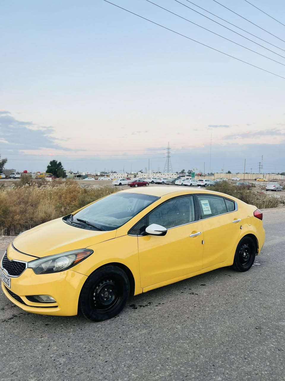 سلام عليكم فورتي 2014  رقم بغداد انكليزي كير ومحرك وحداديه كفاله تخم تاير جديد مال جناي جاهزه الاخير تبريد ثلج ⛄️ سنويه ال2030رقم بغداد انكليزي مكينه2000
السعر93وبيها مجال لشراي 
الاتصال***********
مامتواجد بلخاص 👆👆
مكاني بابل مشروع المسيب 
مواصفات السياره 
تحكم استيرن 
شاشه 
اشاير بلمري 
نضام ايكو 
كامره
