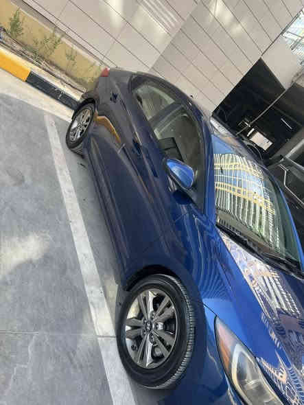 السلام عليكم الانترا موديل 18 صور حادث امريكا موجود صار بيها جاملغ الأمامي جهة السائق صبغ مكينة وكير مكفول كامرة دورة رادار جانبي بيها ماشية 69 ميل السعر 128 وبيها مجال بسيط مكان سيارة بغداد ***********
