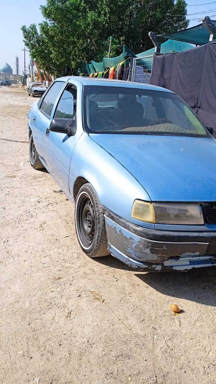 اوبل فكترا مديل ٩٠ رقم نجف صاحب السيارة موجود
رقم الموبايل ***********
