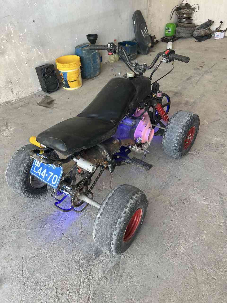 سلام عليكم شباب بكي رباعي مكينه ماكس بوشه 55 كلجات رياضي اشلعه اتحداك تكضها سعر 350 بيها مجال لموشراي لا دخل مكاني بصره الزبير شارع المدينه الكرفانيه لسفسار ***********
