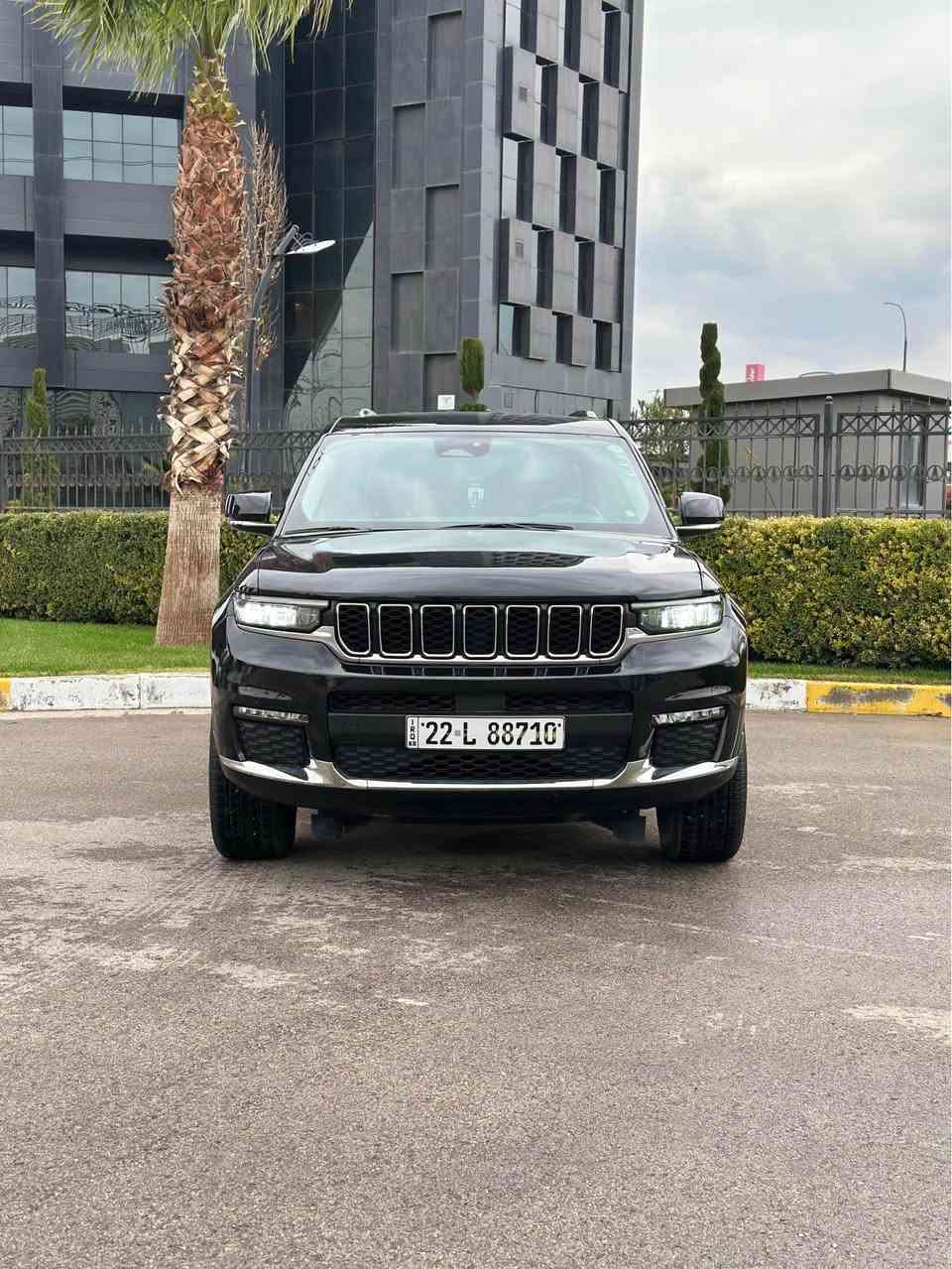 سلام عليكم 
🔥 جيب كراند شيروكي L 2023 🔥
سعر كلش مناسب
مرقم جاهزة ✅
ماشية 19 ألف
فورويل 4WD
7 راكب 
محرك بنزين  6 سلندر  (المرغوب )
بي ثلاث قطعة صبغ ، دواخل و ايرباكات مكفول بشرط 
گير – محرك – كهربائيات  كلشي كبس وبشرط الفحص
سعر 258 ورقة مجال 
📍 محافظة دهوك

📞 *********** سميل, دهوك
