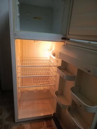 ثلاجه ارجليك تركي • ٩قدم • تجميد فول