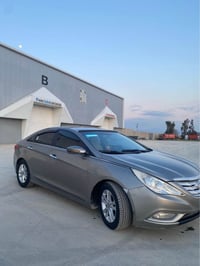 سوناتا • ٢٠١١ • ٢٫٤ توماتيك