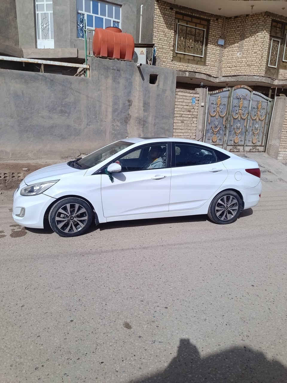 السلام عليكم اكسنت 2016 للبيع خليجي محرك 1600رقم دولي سنويه 2030 بسمي بابل فول مواصفات عده البصمه السعر 105وبيه مجال العنوان بابل القاسم استفسار اتصل ***********
