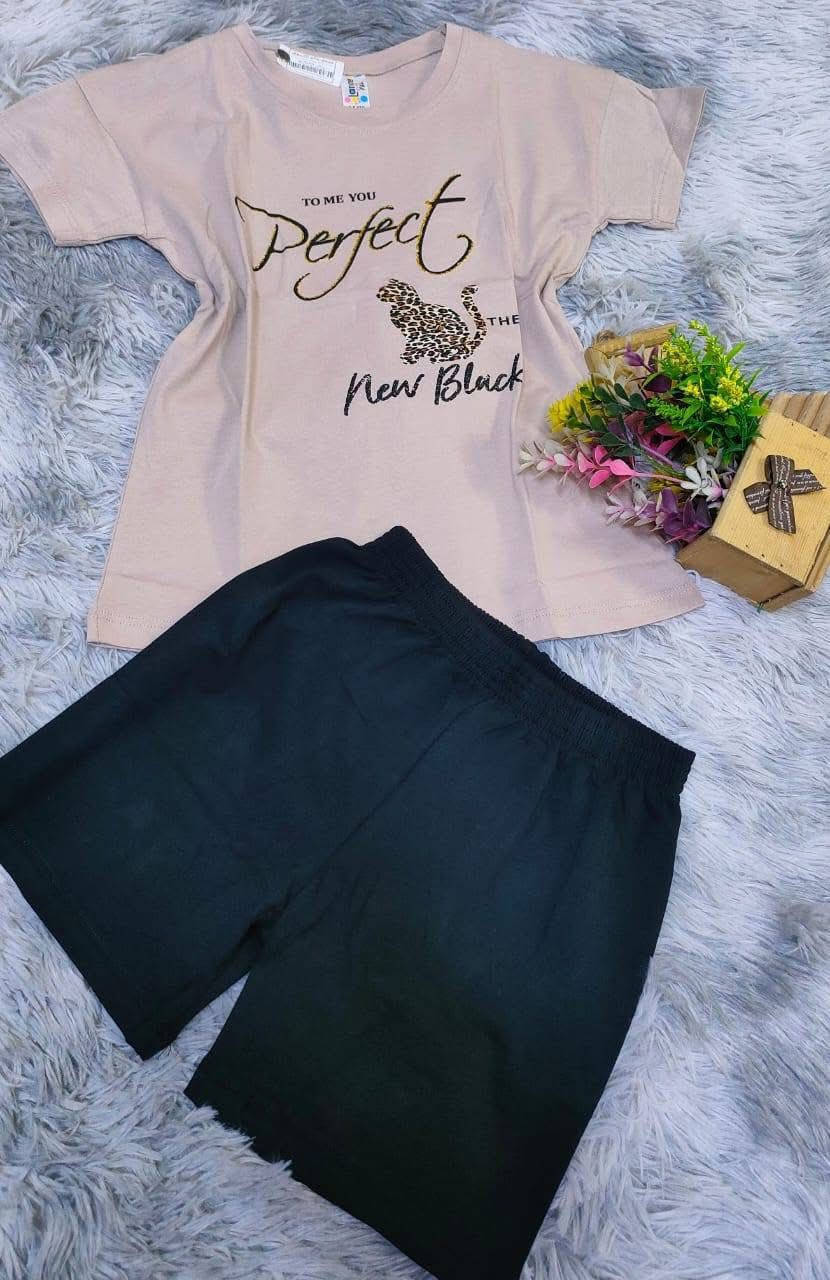 تراكات اطفال يلبس من عمر 5 الى 12 سنه 
السعر 11 الف 
يتوفر توصيل


**إذا كنت صاحب هذا الإعلان وتريد حذفه لأي سبب، رجاءا أرسل رسالة إلى الدعم الفني**