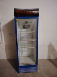 يوجد براد مشروبات غازية للبيع للاستفسار الاتصال على الرقم 07808253773