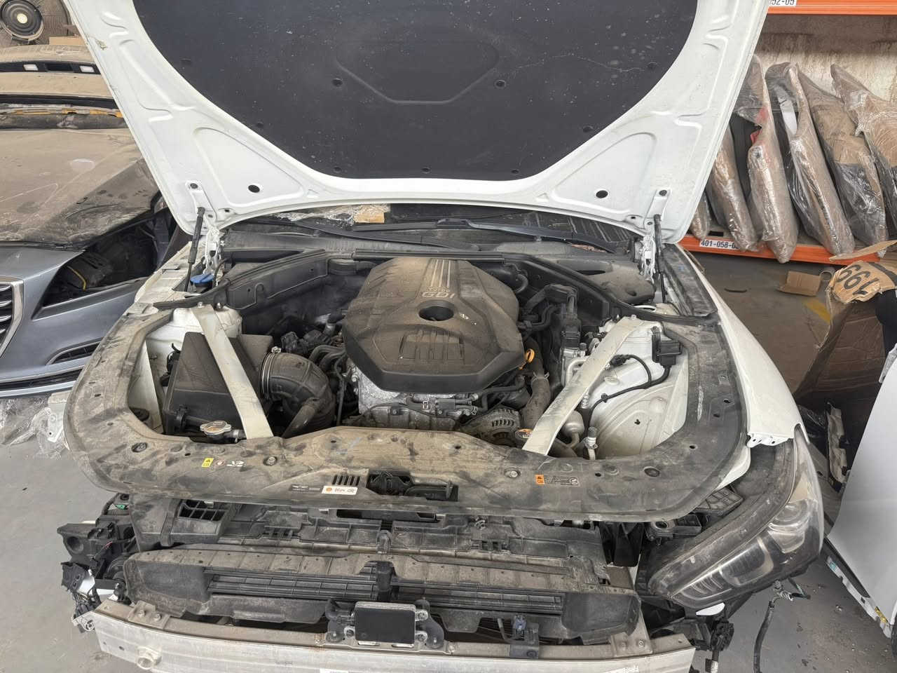 السلام عليكم
كصات g80 
G90 
G70 

من موديل 2015-2020

مجمع البدر لتجارة قطع غيار السيارات 

ميسان / الحي الصناعي 
توصيل مع ضمان على جميع القطع 

***********
