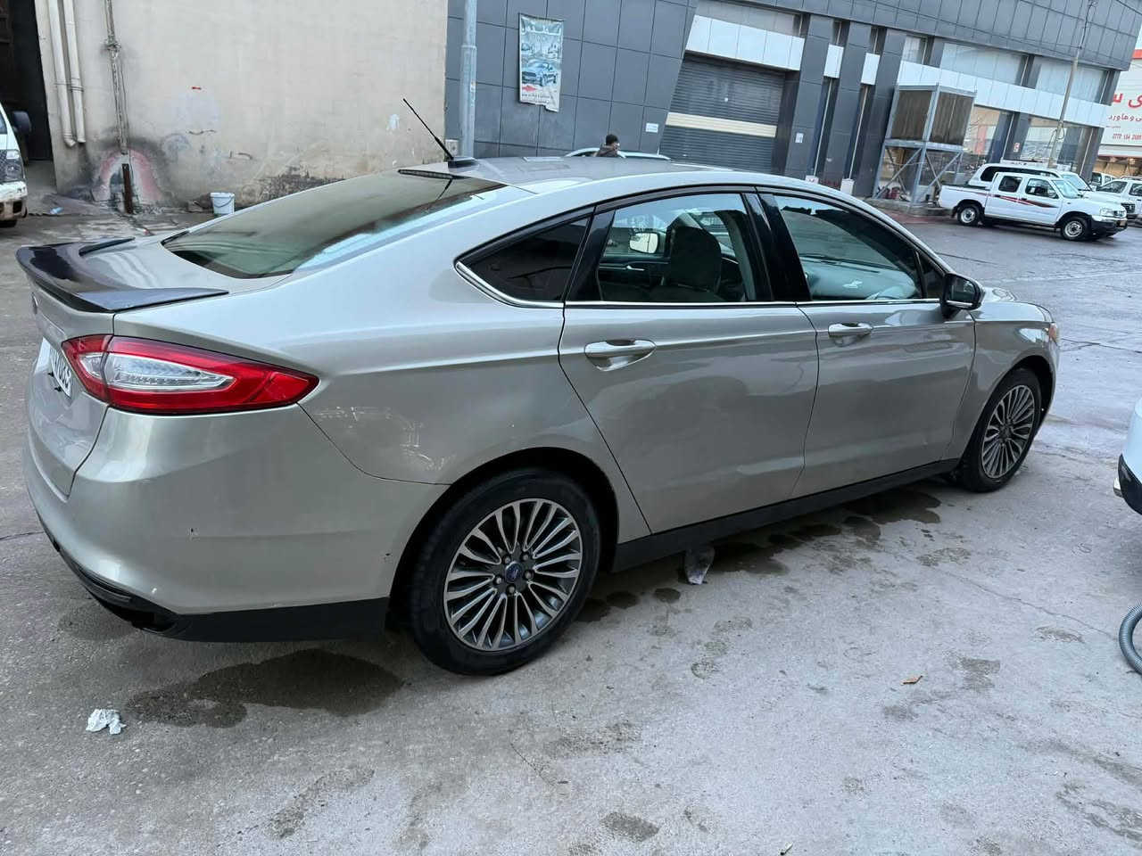 فۆرد ڤیوژن ٢٠١٧ 
هەموو فیانی بە شەرت 
٥ پارچەی هەیە و بە حیزام دەفرۆشم 

خوار بازار سعری 

***********
*********** 

ڤایبەر وەتس ئەپ هەموو شتی لەسەرە 
مشتەری تەلەفۆن بکە جوابی چات نادرێتەوە رانية, السليمانية
