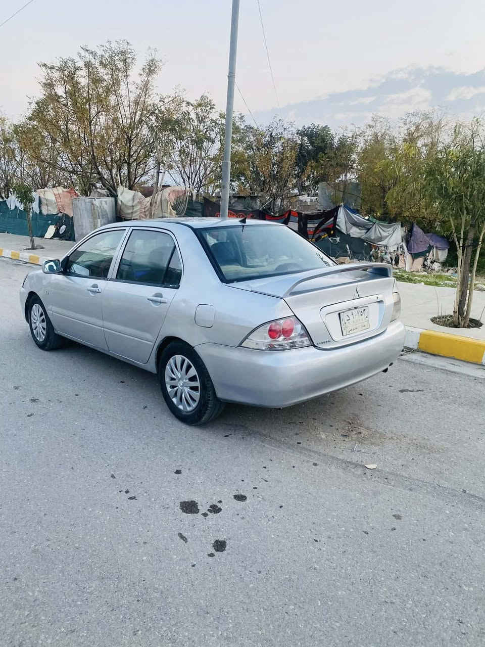 لانسەر مۆدیل ٢٠١١ گیر تۆماتیک مەکینە گەورە  گێڕو مەکینەی نەکراوەتۆ بەشەرت سەنەوی  پلاسیکە بەشەرتی ئەوالیاتو حاسیبەو پاکانەش شاشەئایپاتو کامیوە تەبریت ساردووگەرم لەسەرسویج  بەشەرت بی دەعمولێدراو بێ ساردوشوخوت یجی پێوە نیەلۆکە هەموگیانی لەسەر شەریکەماوەتۆ  بەوشەرتە  جوار تایەی تازەی بۆبسراوە  یەک دینار مەسرفی تیانیە لە دەعامیوە  بۆ دەعامی بەشەرت ئەی فرۆشم سعری 52 وەرەقە ***********.    ***********
