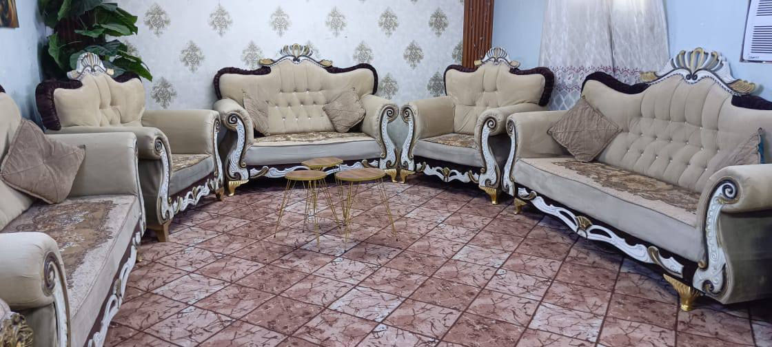 تخم  10 نفرات بلوك اسود بدون ضرر 325 وبي مجال المكان الكاظميه للاتصال *********** يوجد توصيل
