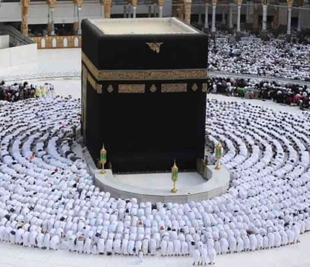 🕋بسم الله الرحمن الرحيم 🕋
على بركة الله يعلن 
( المتعهد ابو مهند موسى شوكان ) عن انطلاق رحلتين الى العمرة 🕋 جواً✈️  و برا 🚌بتاريخ ٢٥ / ١٢
وبسعر مناسب جداً ...جداً     
- - - - - - - - - - - - - - -
الرحلة 10 ايام   جوا ✈️ وبرا🚌
🔷 تشمل الرحلة / الفيزة - النقل - السكن -
مع ثلاث وجبات طعام ....
بنظام بوفيه مفتوحه /مع احرامات وحقائب 
🔷 النقل الى المزارات في باصات حديثه
🔷 الذهاب الى كافة المزارات الدينية في المدينة المنورة ومكة المكرمة.  
علمنا انه الرحله جواً عبر مطار بغداد الدولي ✈️✈️ وبرا 🚌
🔴مع مرشد ديني  
🔴 سارعو بتسليم الجوازات الى استوديو مهند و المصور محمود الزبيدي 
- - - - - - - - - - - - -
*********** 📞***********📞 ***********
