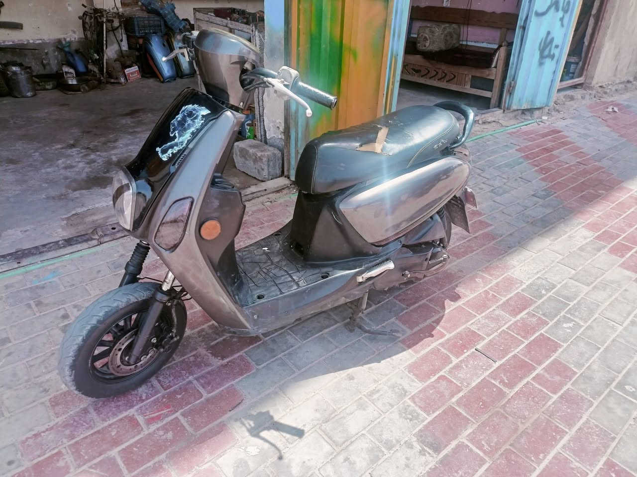 للبيع سعر 450 بيها مجال قليل تعال وكلب بيدك مفتوحه المكينه ولفات مبدل مكاني كربلاء حي العسكري
رقمي ***********
