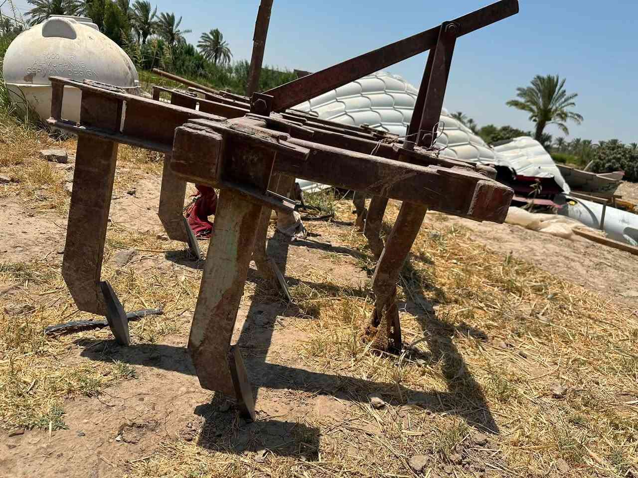 السلام عليكم 
خرماشه حداديه نضيفه شادله سنون وبعد ما مشتغل بيهن مكاني بغداد ابو غريب يم. السجن السعر 900الف 
***********

