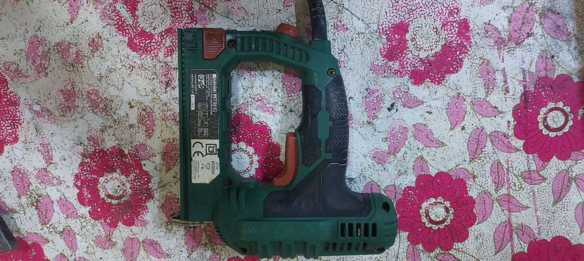 غراض استخدام قليل نظيفات المكان النجف تفاصيل على الخاص او الاتصال على الرقم ***********
