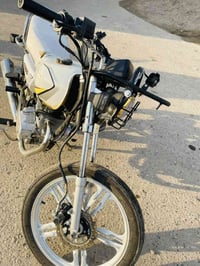 دراجه لبيع موديل2020 محرك شرط سبانه مامحطوطه عليه.  سعر425 وبي مجال كر...