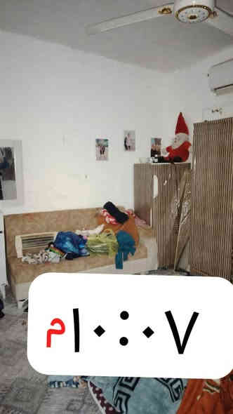 اللهم صلِّ على محمد وآل محمد
بيت زراعي للبيع

🔹 المساحة: 140 م
🔹 الموقع: حي العسكري – شارع ترابي – قرب موكب جون
🔹 المنطقة: مخدومة بالكامل (كهرباء، ماء، مجاري، تبليط)، شركه حاليا جاي تشتغل بيه 

🔹 مواصفات البيت:
 • غرفتين
 • صالة
 • مطبخ
 • صحيات
 • ساحة
 • ترك
 • مكان مخصص للديوانية

💰 السعر: 28 مليون قابل للتفاوض

📞 للاستفسار والتواصل: خاص أو على الرقم
***********
