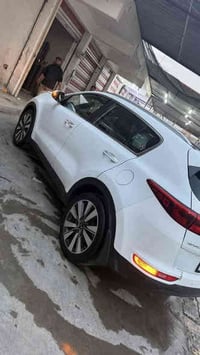 سبورتج خليجية موديل 2017 رقم بغداد ماشية 98 كيلو مكينة 2000 دوش كفالة ...