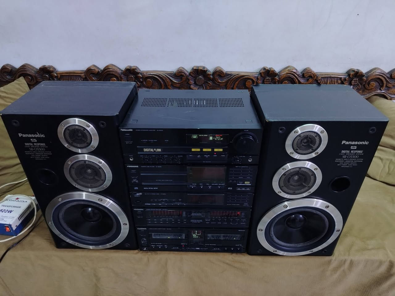 السلام عليكم
سستم بانسونك
للبيع
المبلي فاير بي عطل يشتغل كهرباء والتحكم هم شغال بس
ميخرج صوت
السماعات شغالات بلكامل
سعره 140
كامل مع المحولة
عنوان بغداد
الحبيبية
***********
