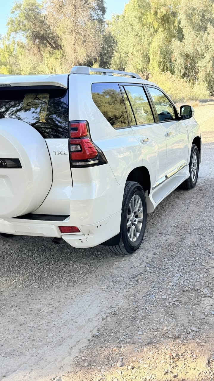 للبيع — 🚘 تويوتا برادو لاندكروزر 2021

سيارة نظيفة جداً وبحالة ممتازة، استخدام شخصي، رقم شمالي (دهوك) باسمي مباشرة.

🔹 الموديل: Toyota Land Cruiser Prado
🔹 المحرك: 6 سلندر
🔹 الرقم: شمالي (دهوك)
🔹 الملكية: باسمي شخصياً
🔹 الحالة: نظيفة جداً

⚙️ الملاحظات:
 • تبديل جاملغ بلادي)
 • تبديل بنيد () نفس اللون وكالة
 • البيع سونار (حسب الفحص)

💰 السعر المطلوب: 37,000 دولار
📞 للتواصل: ‭0773 505 6559‬ للبيع — 🚘 تويوتا برادو لاندكروزر 2021

سيارة نظيفة جداً وبحالة ممتازة،، رقم شمالي (دهوك) باسمي مباشرة. ‭0773 505 6559‬
