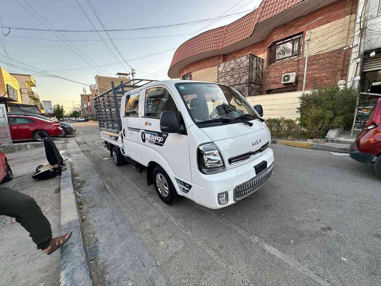 السلام عليكم للبيع كيا 
عموشه بيكم دبل قماره موديل 2023
سياره مكفولة وبأسمي للاتصال ***********
