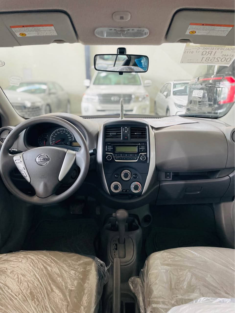 نیسان صنی ٢٠٢١
سەیارەکە زۆر پاک و جوانە و ٨٢ هەزار ڕۆییوە
درگای لای سەکنی ساردە و یەک پەڵەی بچوکی لە چاملغی سایەق ساردی هەیە  گێڕ و مەکینە هەموی بە شەرت 
سعریشی ١١٢ گڵاو مەجالێکی کەمی هەیە
***********
*********** كالار, السليمانية
