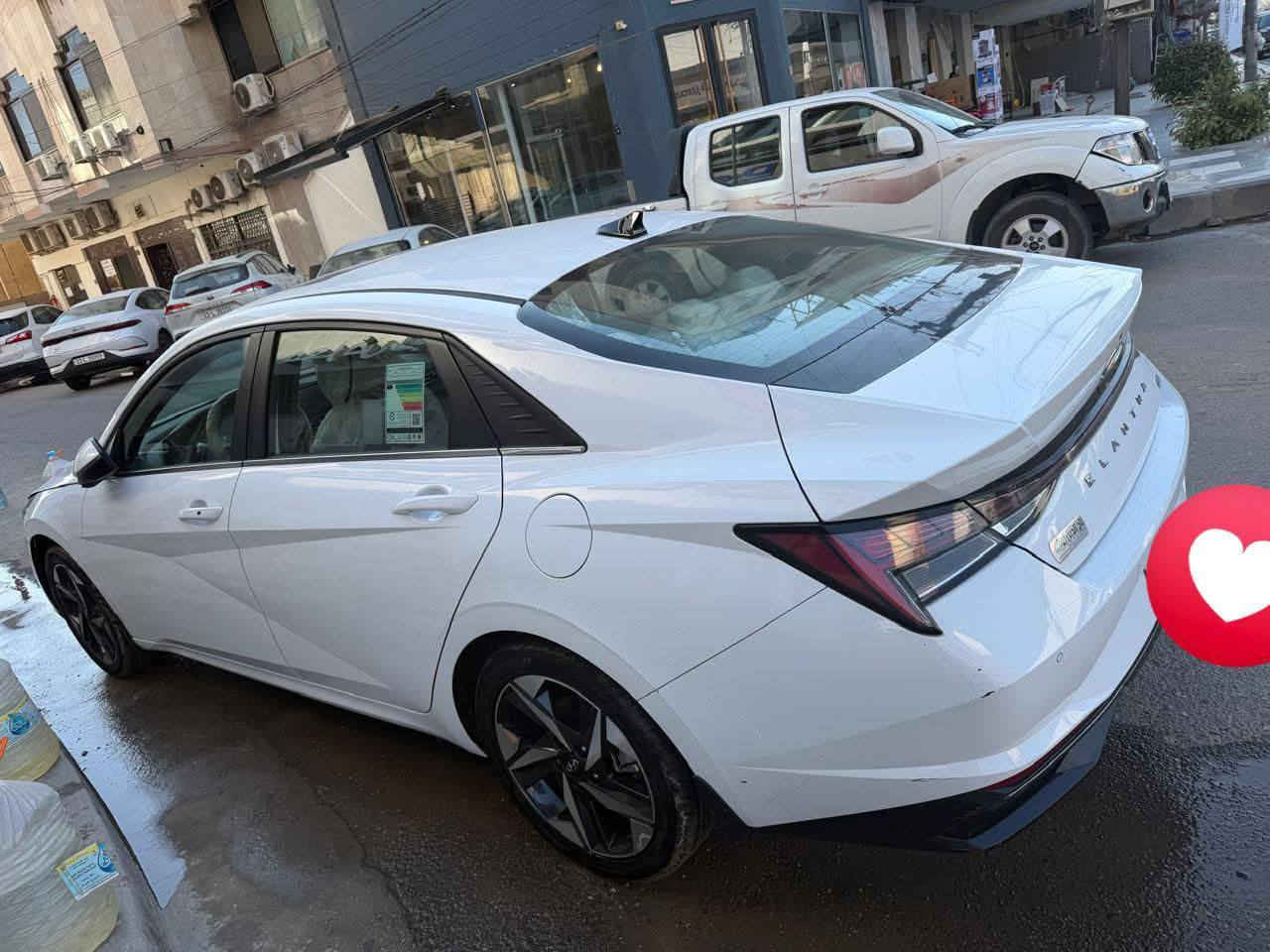 السلام عليكم
النترا  2023 خليجي بدون ضربه بدون صبغ بدون تبديل

كفالة عامة السياره على وضع الشركة 

ماشي 33 ألف فقط  تخم تاير جديد

محرك 2000 كير AT

رقم بغداد مكاني بغداد الكراده

السعر 190

***********
***********
