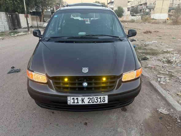 دوج كرفان 7راكب 1996
محرك 6كير اوتو مكفولات 
تبريدثلج صدر امامي خلفي جديد
تخم تاير ويل كب جديده
مكفوله من ضرار صبغ جماليه
سعر49وبيهامجال حك جيه
بغداد*********** بغداد
