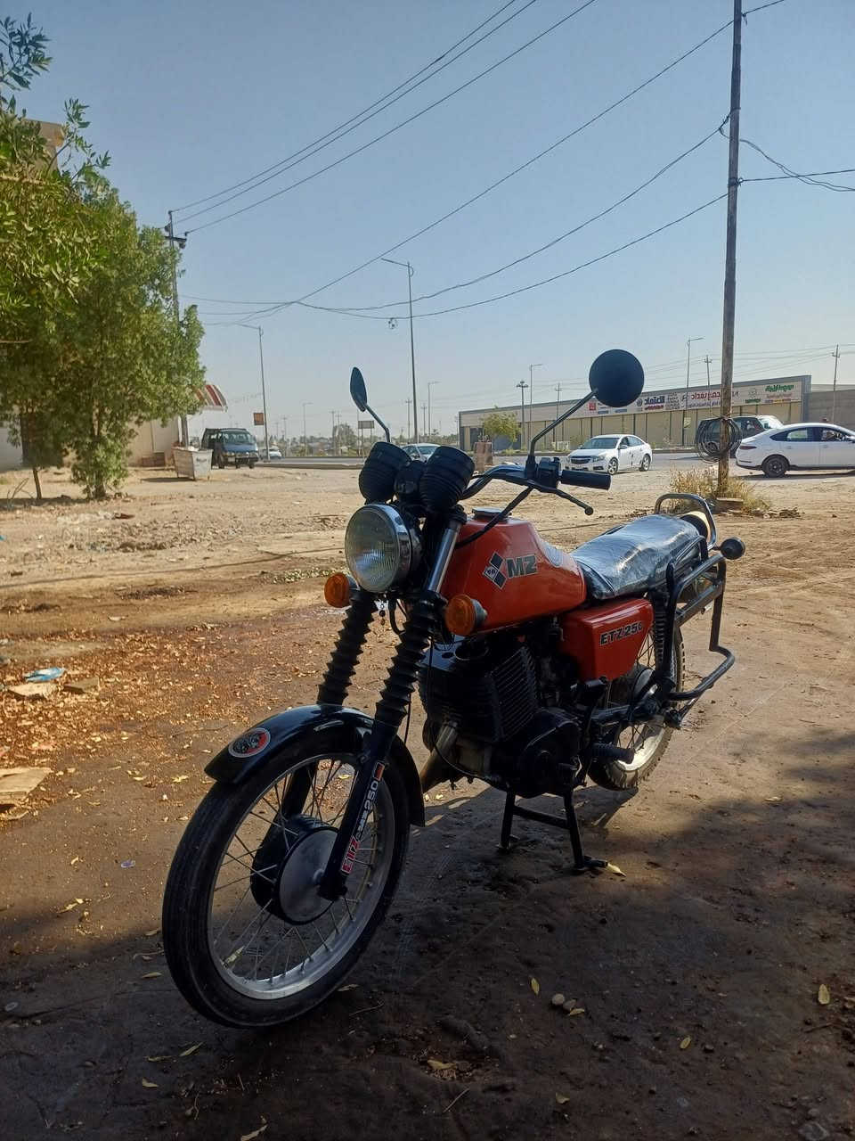 سلام عليكم دراجه mz 82 للبيع بدون لحيم بل خشم وجوة الكشن كهربائية كامله مكاني ديالى بعقوبه للستفسار *********** الموشراي لا يخابرني

