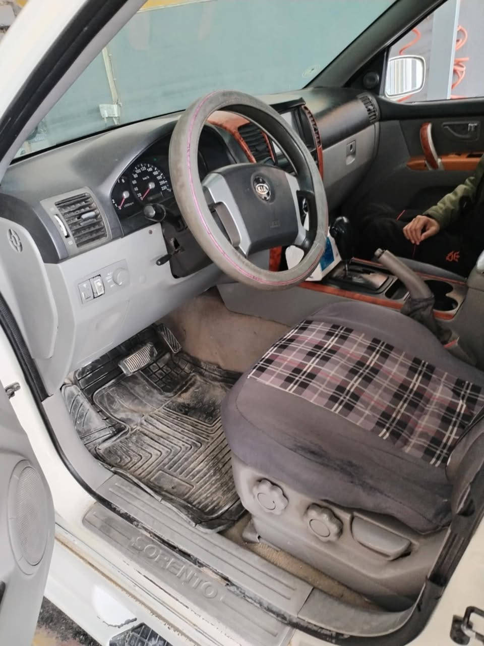 2005 محرك ٦ رقم ***********
