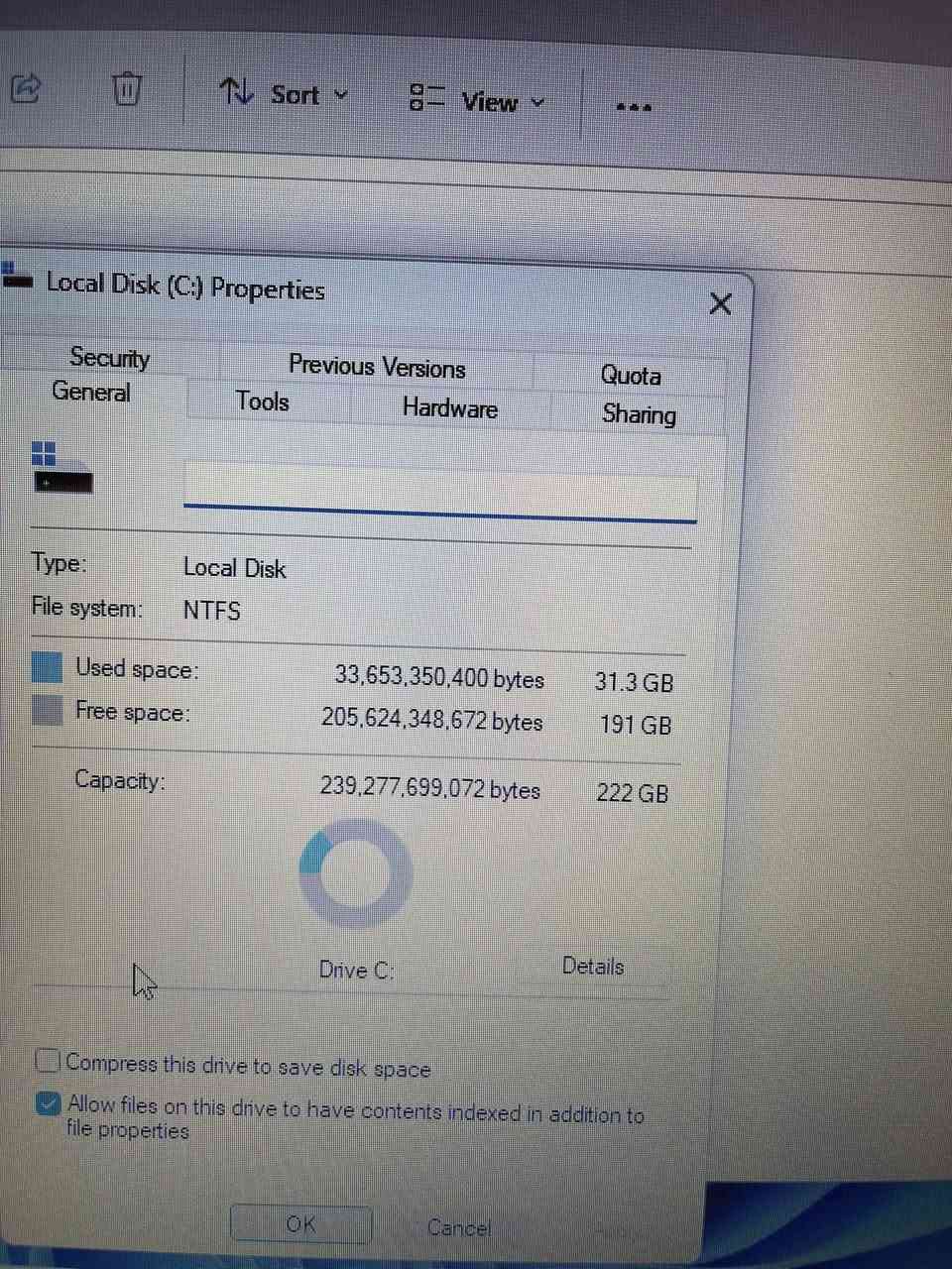 Dell latitude 5580
Core 7
Gen 7 
Ram 8
Hard=256 ssd
VDA=2 GB NIVIDA GEFORCE 
FHD=15,6”
السعر =175
***********

