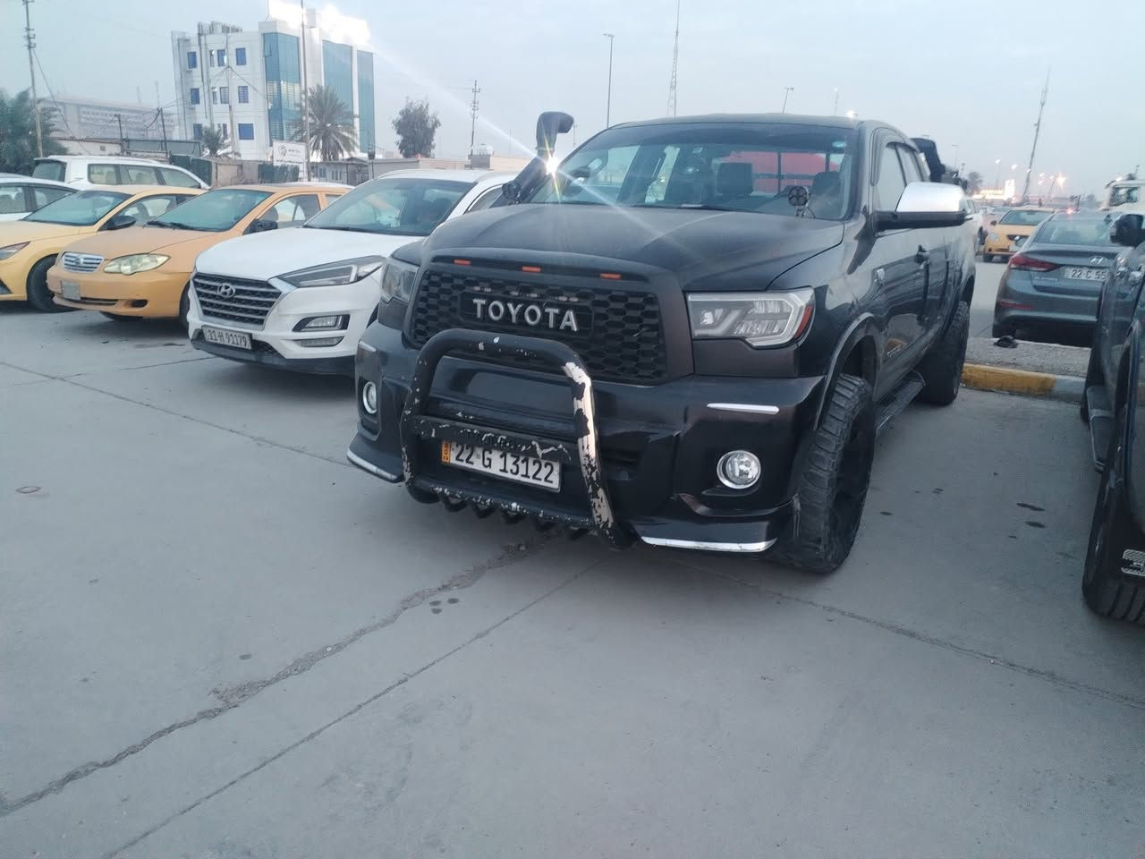 تندرا ٢٠١٠ للبيع السعر ١٨٠ وبيهة مجال 
مكاني بغداد
للاتصال ***********
