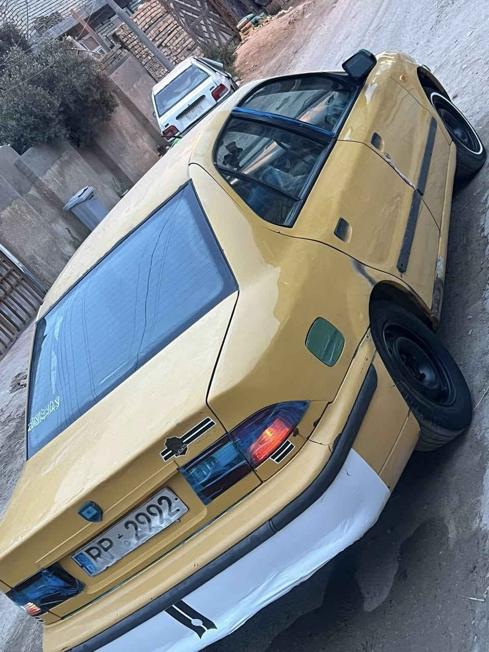 بدون راعييييييي نضيفة بجهك للشارع
سمند موديل 12 ناطق داخل صاج و بيجي
مكينه و كير مكفولات تبريد ثلج 🥶
شلعة و معدل خير من الله شواصي 
بل جيس شرفت عينك صدر خير من الله 
مكينه ناعمة كهربائيات مسجل جام كله شغال
انارة روز رايز داخل بل جيس معمرة طوك
رقم احمر بغداد بدون راعي اتعدلك سرقه 
و عشاير اسويلك مكاتبه سنوية عظم عاج 
مرور مصرفة هيئة 50 الف مكاني بابل ابي غرق
طريق حلة كربلاء السعر 18 مجاله بسيط
***********
