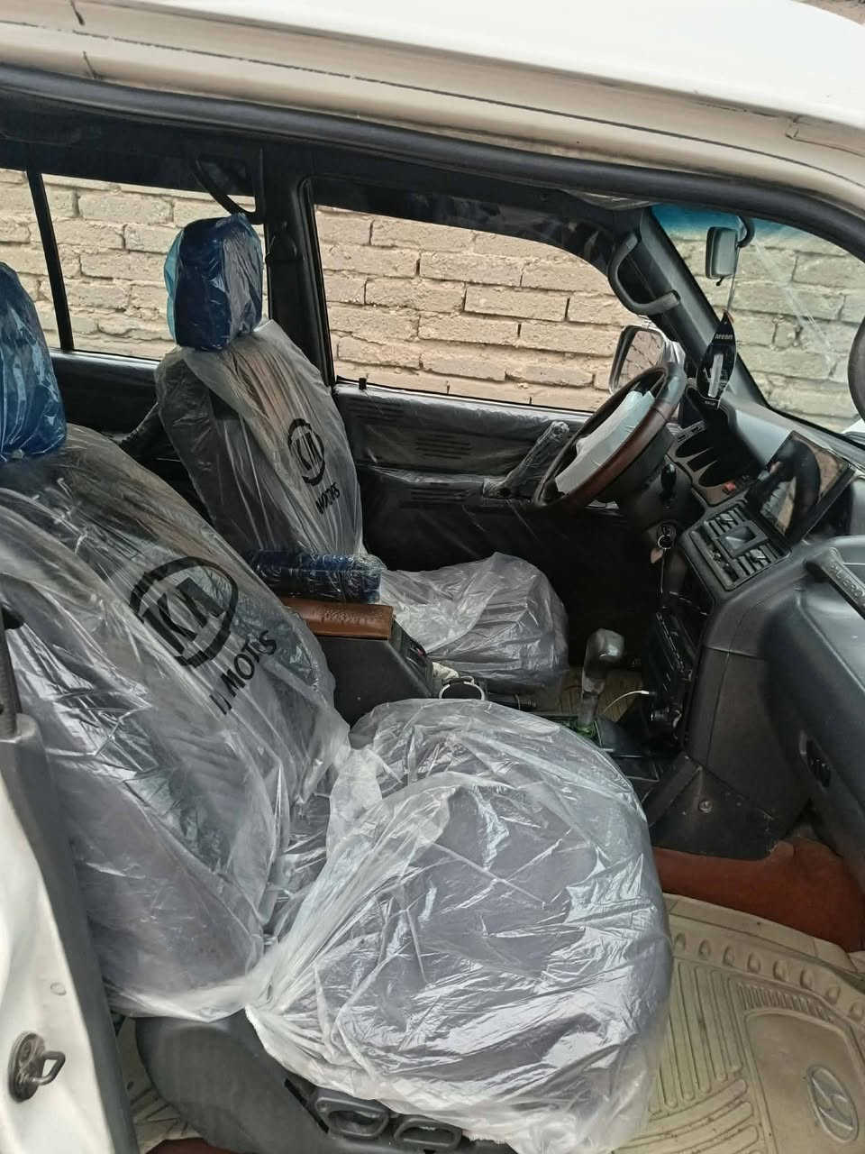 السلام عليكم باجيرو ٩٩رقم بغداد نكليزي تحويل ثانيوم تخم تاير كير مكينه كهربائيات شرط سياره حلوه وجاهزه مال جناي. المكان بابل الحمزه الغربي تواصل ع رقم***********  غير متواجد خاص السعر ٦٥وبيه مجال بصيط
