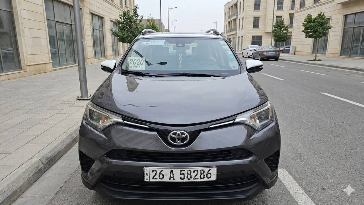 سلام عليكم RAV 4 موديل 2017 للبيع 
السيارة فئة LE ضرر السياره تبديل 3 قطع بلاديات نفس اللون 
بدون دواخل بدون لغود السياره حلوه وجديده 
محرك وكير شرط كفاله تبريد ثلج الحداديه جديده 
رقم صلاح الدين رقم وسنويه وهزه جديده 
مكان السياره سامراء 
السعر 145 $  للإستفسار خاص او اتصل على الرقم 
***********
