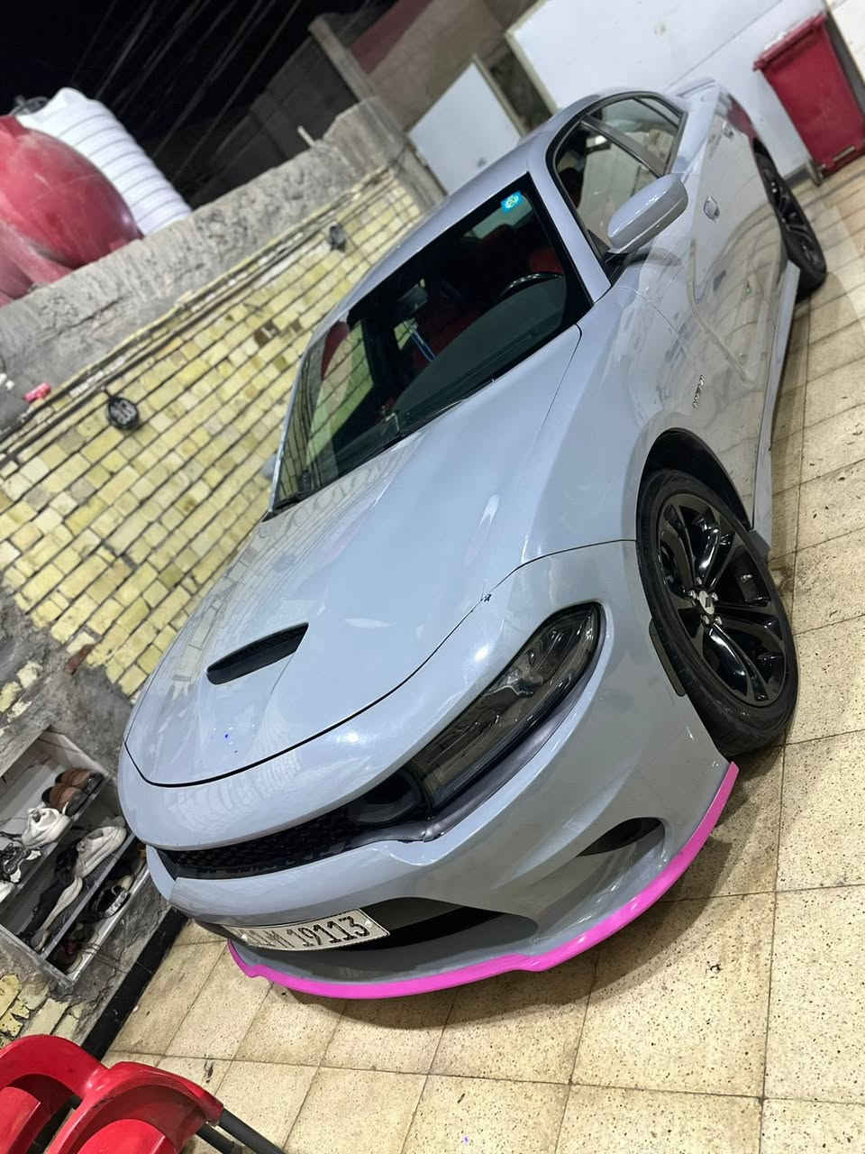 سلام عليكم 
للبيع او مراوس بجيب 
موديل ٢٠٢٣ شهر ١٢ 
سياره فول ما عدا الفتحه وارد امريكي مكينه 8 هيمي صور الحادث موجوده السعر 210$
الاتصال ***********
