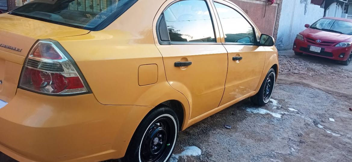 السلام عليكم افيو موديل 11 رقم كربلاء مكينه وكير حداديه مكفولات تبريد بس الغاز فقط سياره لاتبديل ولا ضربه جبيره بس صبغات بسيطات العنوان الحله غير متواجد ع الفيس الاتصال ع الرقم ***********
