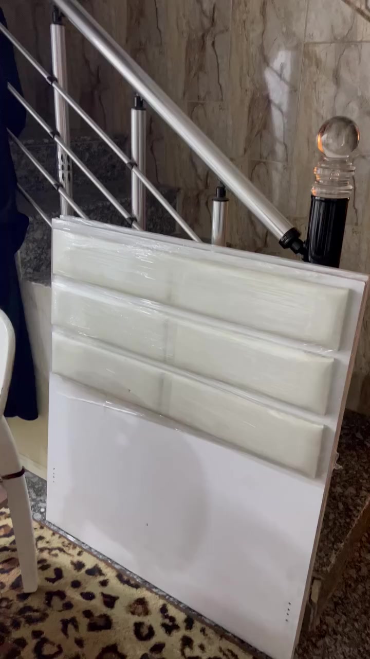 سراير اثنين نضيفات بسبب المكان ماكو دابيعهم وكومدي جانبي وميز ومرايا جدد وبدون اي اضرار المكان الغزالية والسعر 250


**إذا كنت صاحب هذا الإعلان وتريد حذفه لأي سبب، رجاءا أرسل رسالة إلى الدعم الفني**