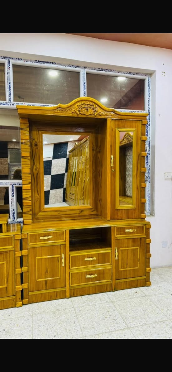 غرفه نوم عراقيه مستعمله شي قليل ديكور مسرح
صاج ٥ ملم الوجه وداخل صاج طبيعي 

مجرات حفر داخلي كل مجرات غرفه

جام مري كنتور وجربايه وميز تواليت

تخت بلوك درجه أولى 

هديه طابوريه وشازلون وميز تلفزون

ديكور طابوكه دنك كنتور وملحقاته 

للاستفسار والطلب *********** سيف

العنوان.بغداد. الرستميه. قرب أسواق إسطنبول
