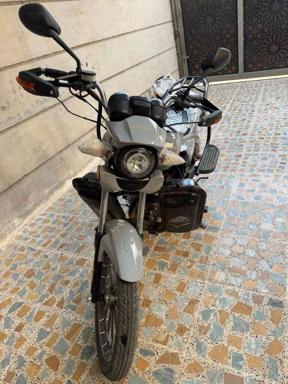 دراجة نارية نوع جني جديدة مثل ما موضح موديل 2026 اخت صفر كلش نظيفة ❤️ كركوك, العراق


**إذا كنت صاحب هذا الإعلان وتريد حذفه لأي سبب، رجاءا أرسل رسالة إلى الدعم الفني**