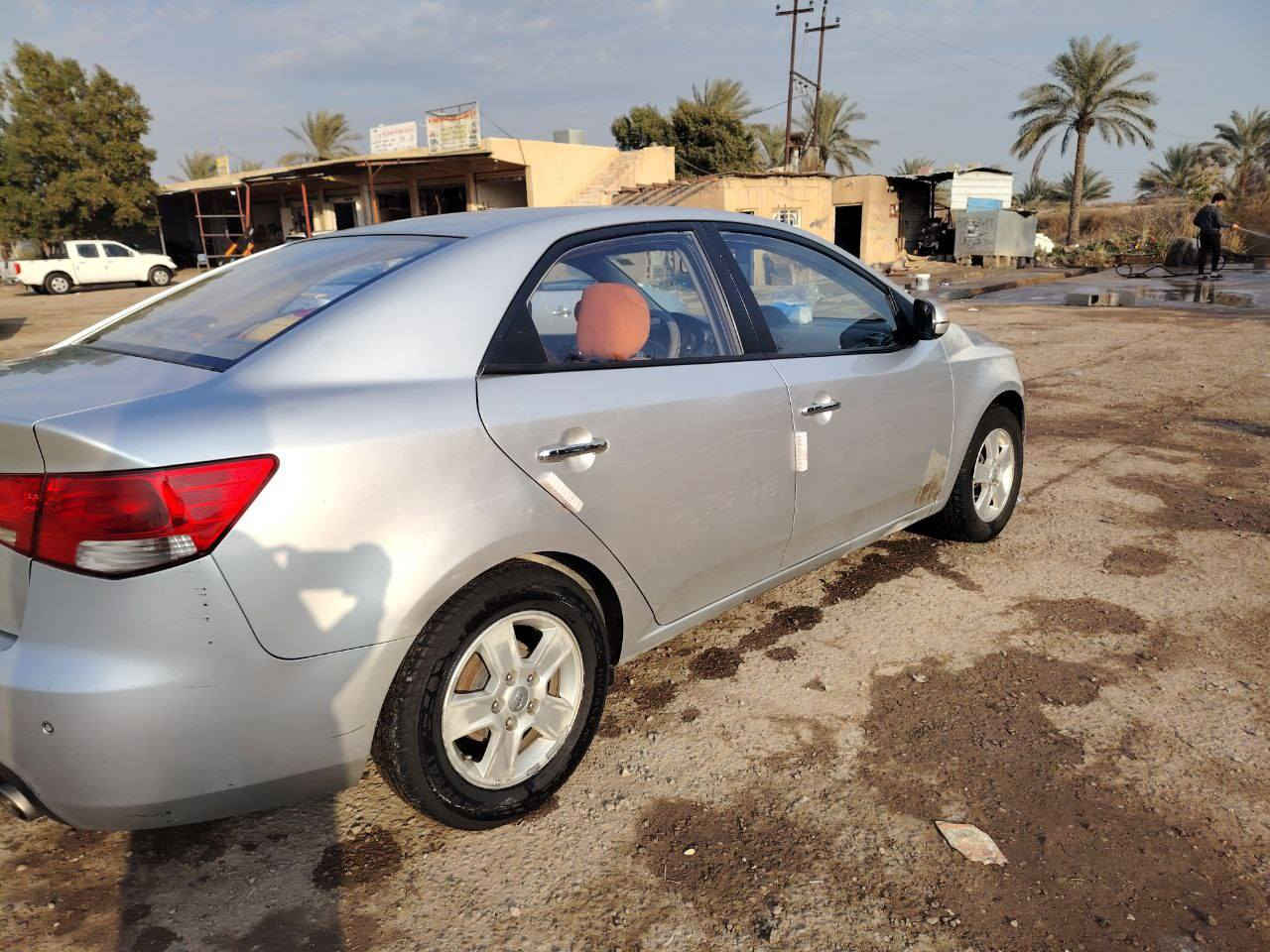 السلام عليكم
فورتي  
موديل 2013
المحرك (1600)
كفالة محرك وگير
تدفئة تبريد ثلج 
تدفئة مقاعد 
اشاير بالمري
شاشة كبيرة اندرويد 
رقم ديالى انكليزي 
الضرر قطعتين رش (السونار مرفق بالمنشور)
السعر ( $ 97 ) ورقة قابل للتفاوض او مراوس حسب القناعة 
العنوان / ديالى ناحية جديدة الشط 
الرقم / ***********  متواجد واتساب
