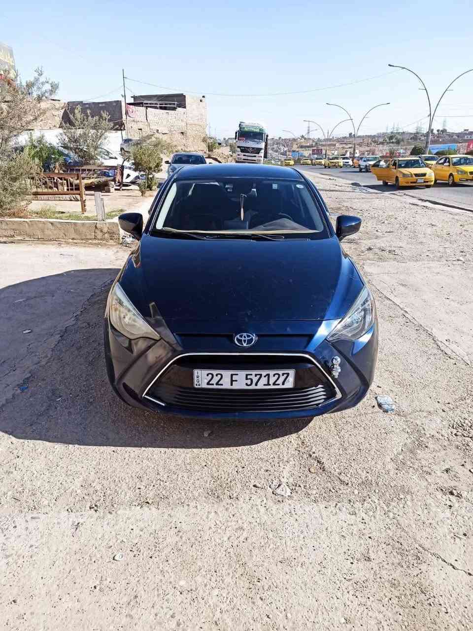 تويوتا يارس
موديل 2017 رقم اربيل الدولي  هزه و سنويه جديدة
كابون بانزين  وارد امريكي موصفات فول ماعد سلايت 
محرك وكير شرط ... سياره ضررها دوائر اماميه صبغ 
وبوند مبدل بدون دواخل شرط  ...... شرط التحويل
للاستفسار ‏‪0771 069 4911‬‏
