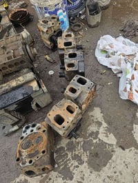 كورات بومه ٩٥ فاتحهن من مكينه  ابيعلك تخم كامل بسعر كور واحد  السعر ١٥...