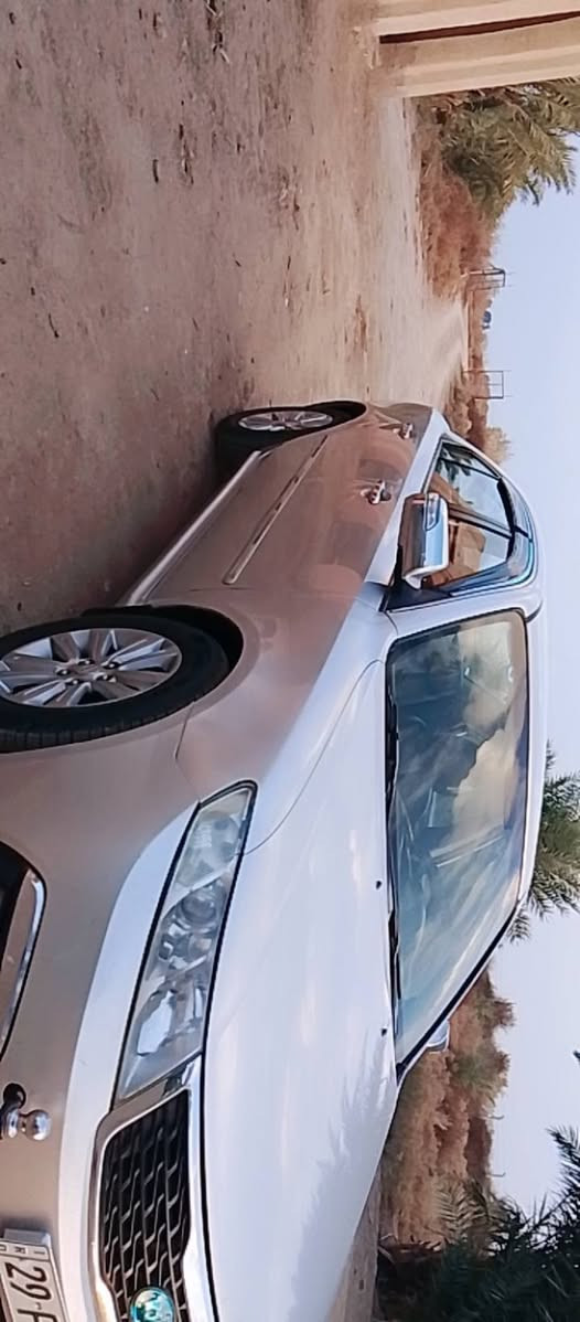 السلام عليكم ابتيمه للبيع موديل 10فول مواصفات بصمه رقم واصط دولي سنويه جديده مكفولة  كفاله عامه المكان ذي قار الرفاعي ترهم مراوس حسب القناعة ***********
