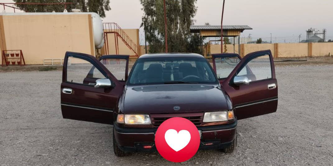 سلام عليكم اخوان..  أوبل فكترا للبيع 
موديل 92
حجم 16 
كابون بانزين معاها 
رقم جديد 
تخم تايرات جدد 
بشرط اي نقص ما بي 
تحويل وكاله شرط 
رقم نينوي 
السعر 48 بيها مجال 
الرقم الهاتف ***********.
