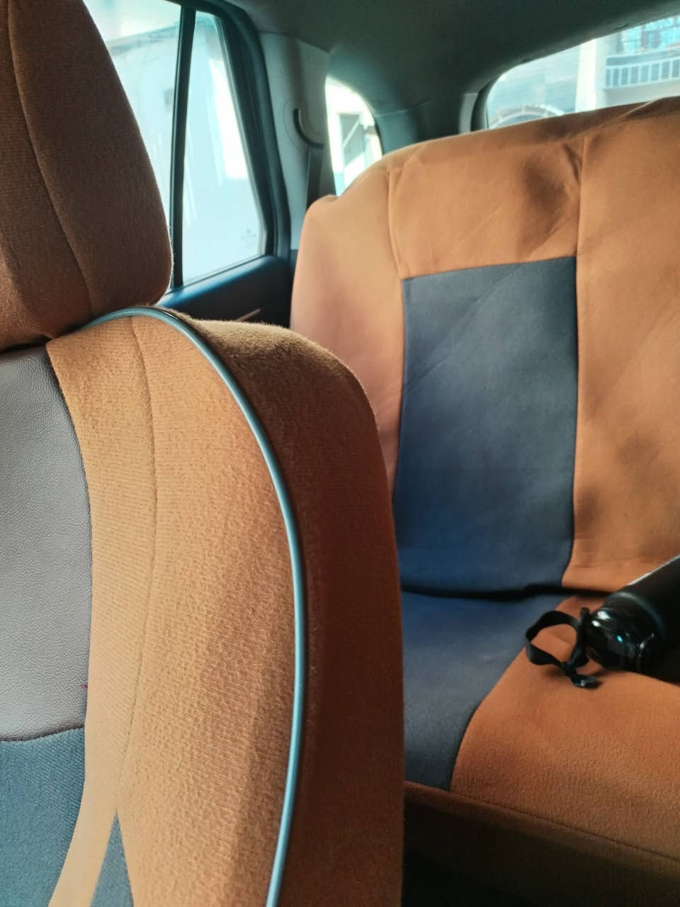 سنتافي أدوات  موديل 10 كصته جنطة كاز انسى الصرف اقتصادية إلى أبعد الحدود متومة بها سنويه وحصة كاز مكان البصرة لون سلفري تخم اطارات جديدة محرك جديد حدادية طوبة كير نظيف جدآ تبرد ثلج دوشمة سياره جاهزة لمعرفة تفاصيل أكثر اتصل على الرقم *********** به واتساب السعر ٥٣ $وبها مجال ان شاء الله
