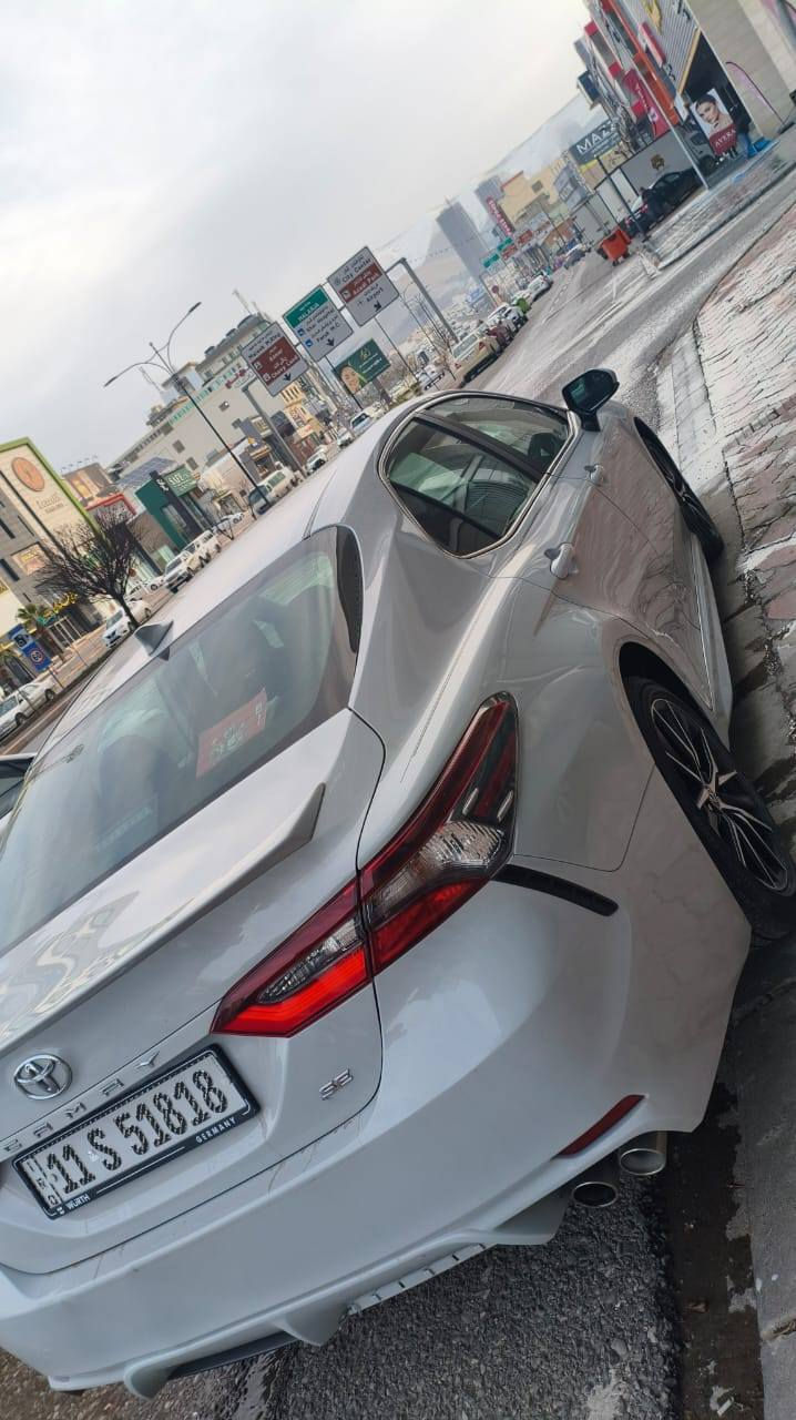 ***********  كامري SEموديل 24 دخول جديد لون سموك مميز رقم بغداد شهداء باسمي ضرر سطحي بدون دواخل وبدون تبديل  بنيد ربع تصليح نصبق نص ونرش كلير  وباب سايق بي شخطين نص ور باب كنر الباب نرش اصبعين ومثل ما موضح بل سونار يمك  التوضيح تكمه بصف سايق بيها طخه بسيطه بل حاويه صارت ماشيه 36
