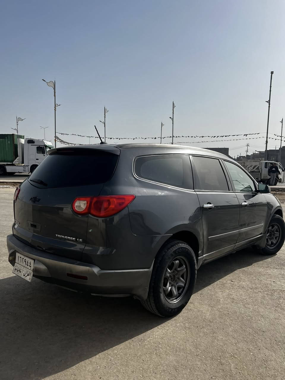 ترافرس 2009
وارد امريكي كلين بدون حادث وبدون صبغ حتى الدعاميات فقط مكان بارد واحد قليل

محرك 3600 سته سلندر تخم تاير 
7راكب
السعر 85 وبيها مجال
واسط صويرة
***********
